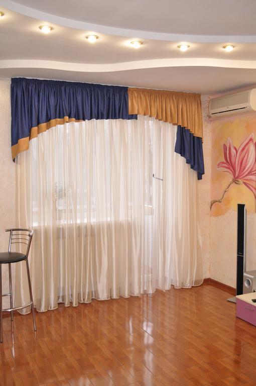 Apartment On Oleksandra Polia Avenue 110 Dnipro Exterior foto